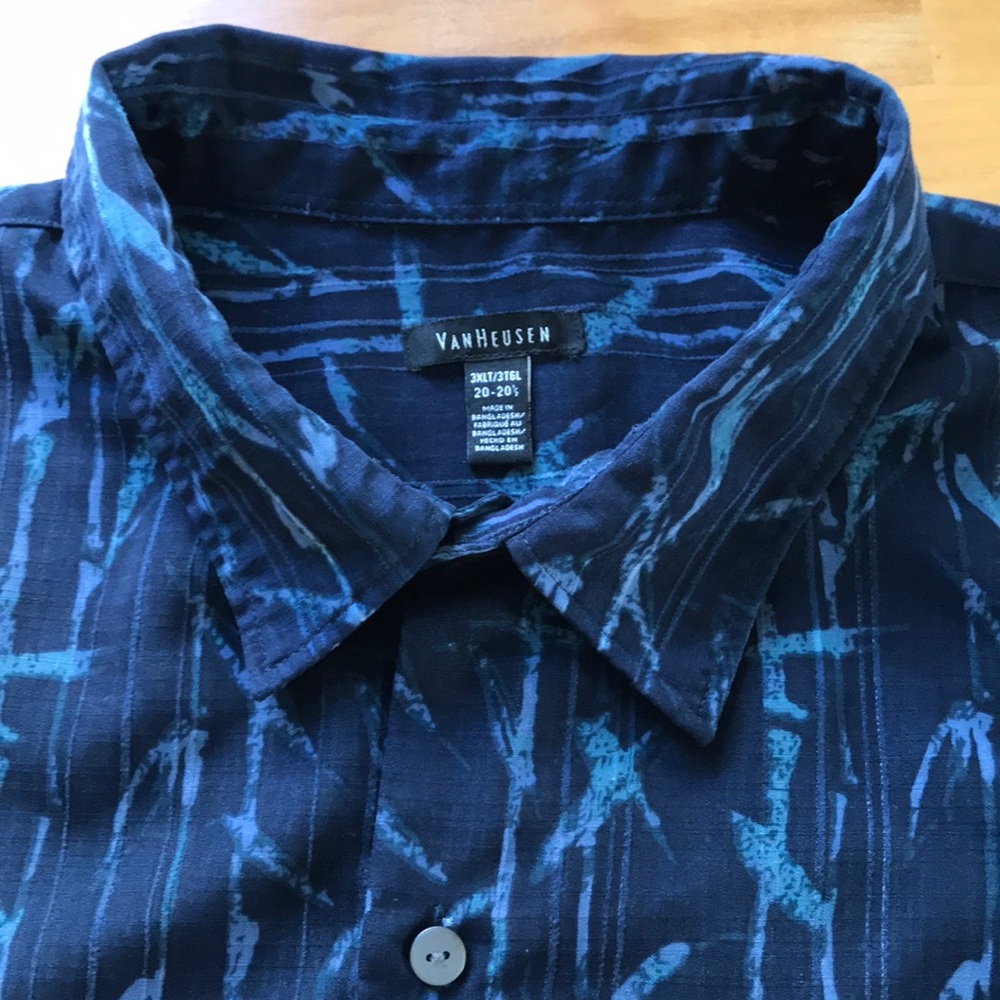 💥3/$25💥Men’s SS Shirt Sz 20-20 1/2” neck  VGUC